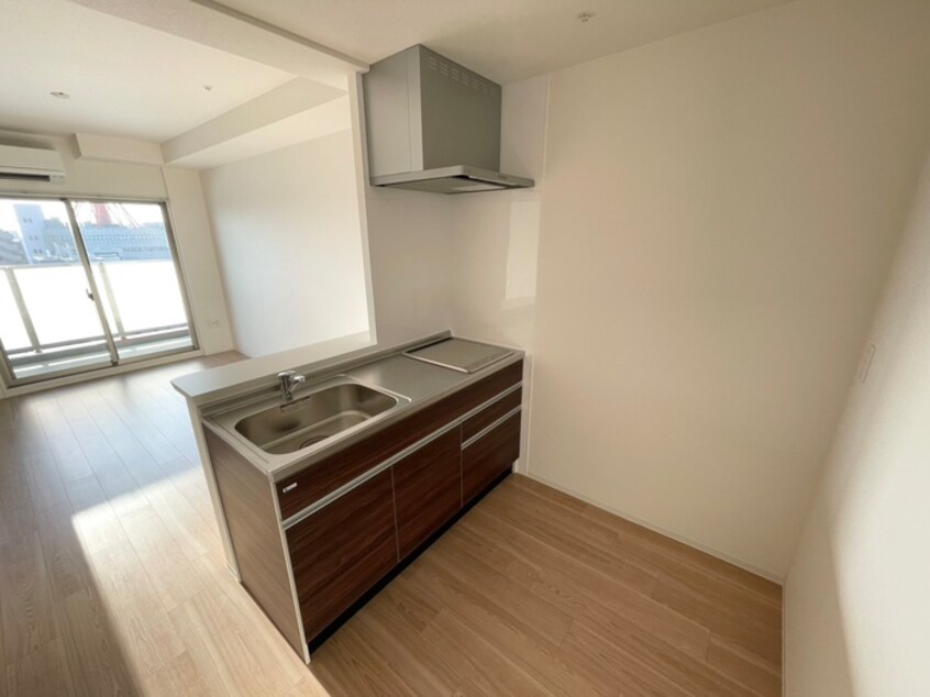 キッチン GENOVIA神戸新開地駅前