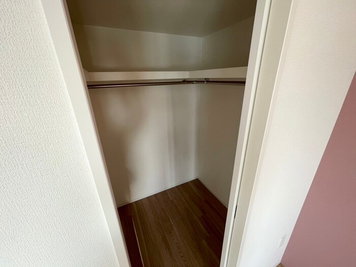 収納 GENOVIA神戸新開地駅前