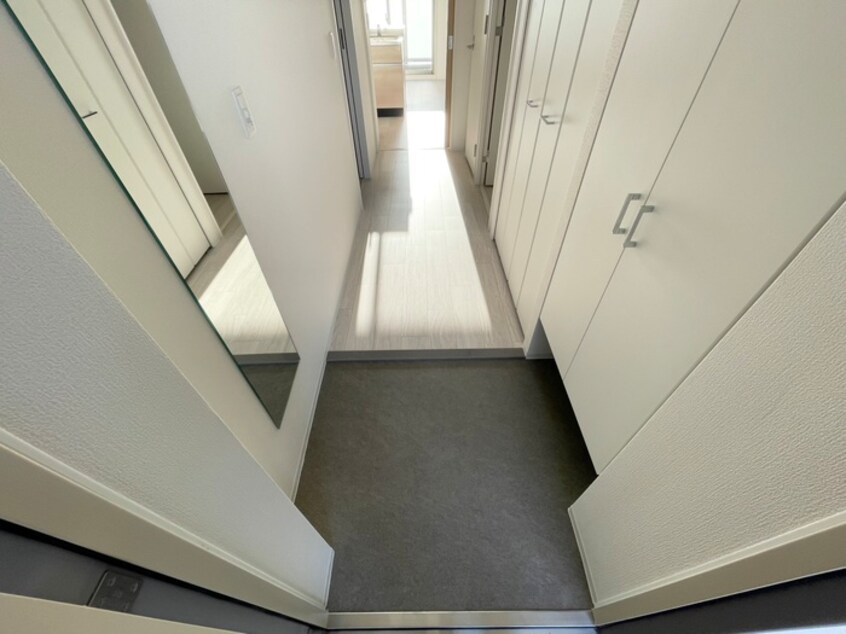 玄関 GENOVIA神戸新開地駅前