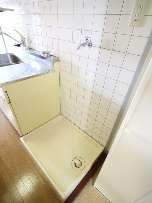 洗濯機置場 ミモザ館