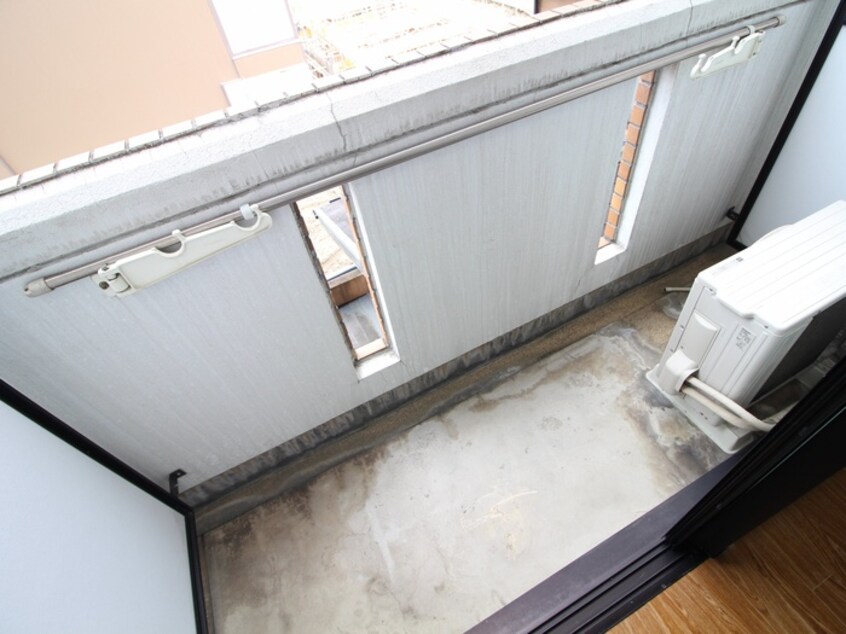 ベランダ・バルコニー ミモザ館