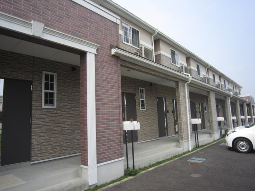 エントランス部分 ジュネス山元