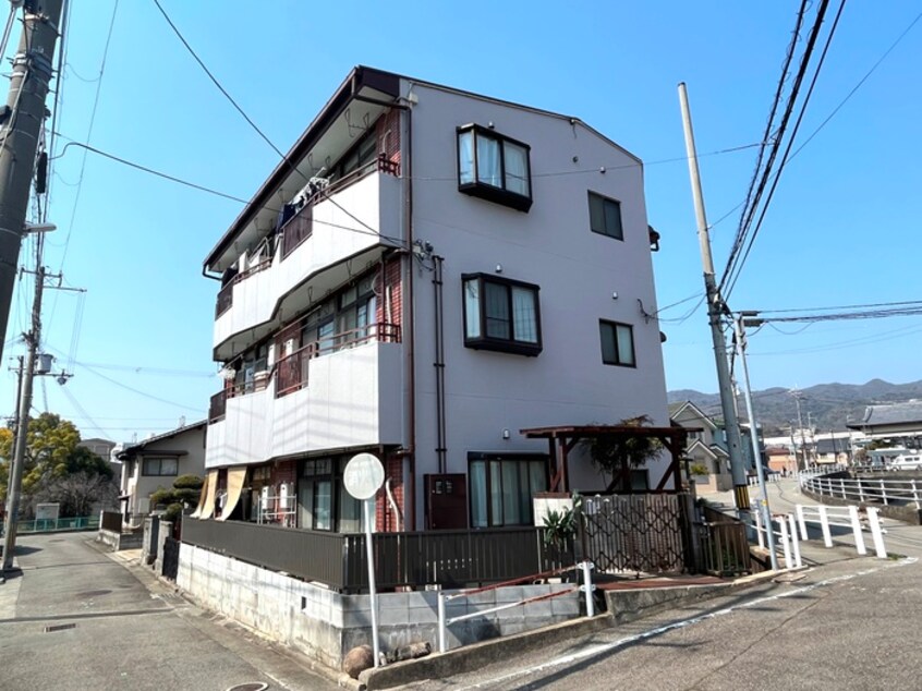 外観写真 Ｃｈａｌｅｔ　ｄｅ　中山寺