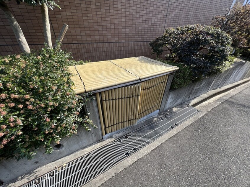 建物設備 ウェスツォ－ネ