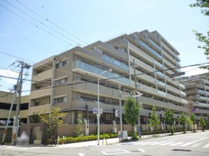 ﾌﾟﾚﾐｽﾄ津久野駅前ｱﾙﾃｨﾓｶﾞｰﾃﾞﾝ