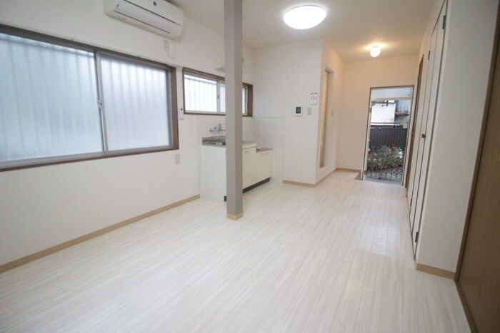 居室 須磨寺ハイツ