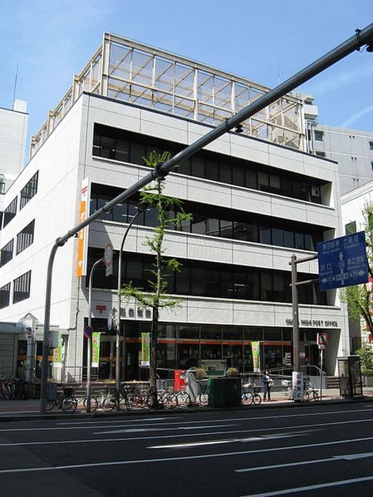 西郵便局(郵便局)まで200m W.O.B HONMACHI WEST