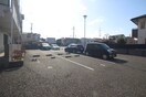 駐車場 アピエス宝塚