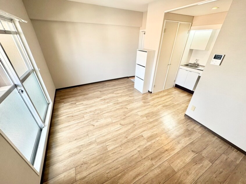 居室 アンドライフ１１