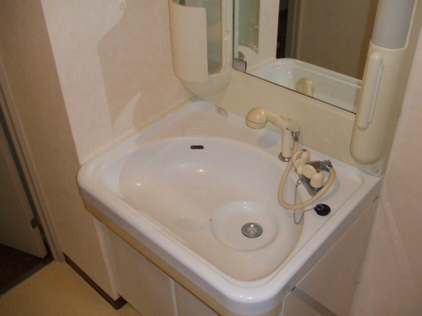 洗面 フロ－ラ－なかじま