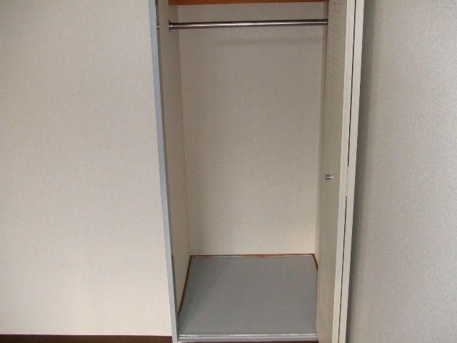 収納 フロ－ラ－なかじま