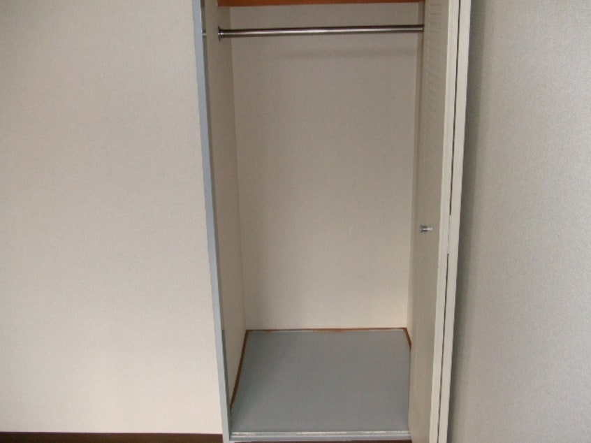 収納 フロ－ラ－なかじま