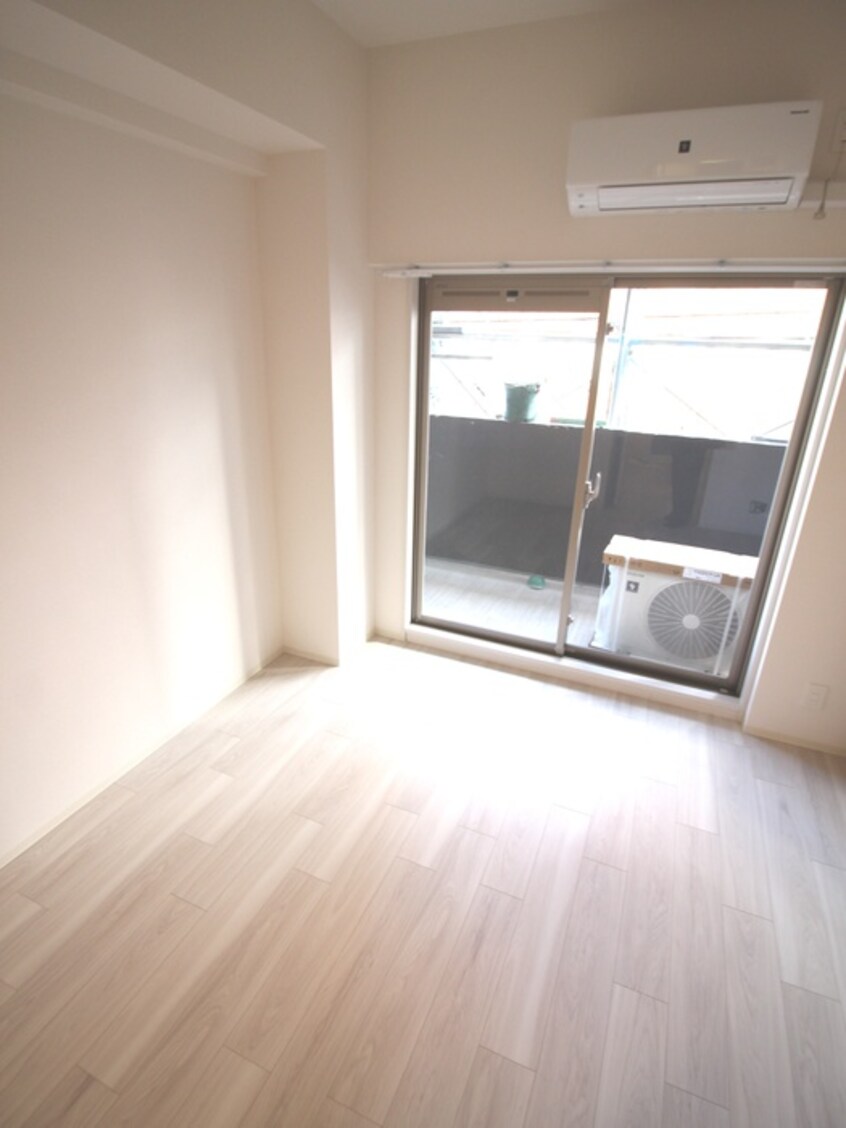 居室 ﾌﾟﾚｻﾝｽ東三国駅前ｸﾞﾗﾝｸﾗｽ(1105)