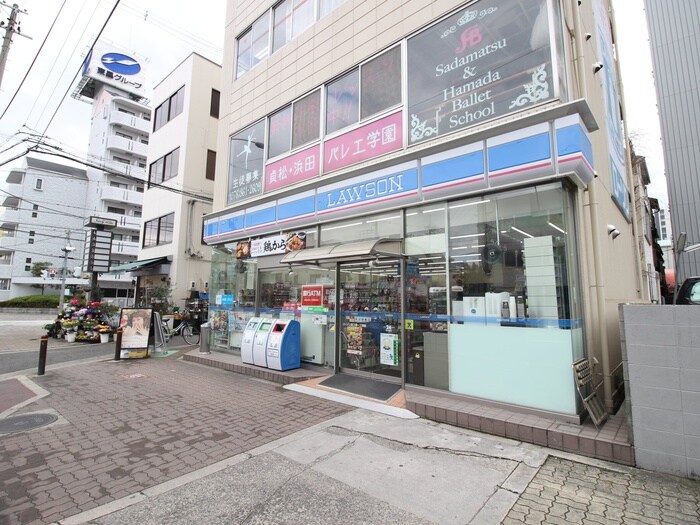 ローソン(コンビニ)まで74m パークヒルズ東三国Vision