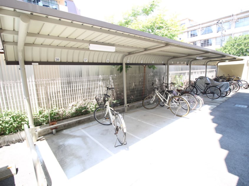 駐輪場 東明マンション壱番館