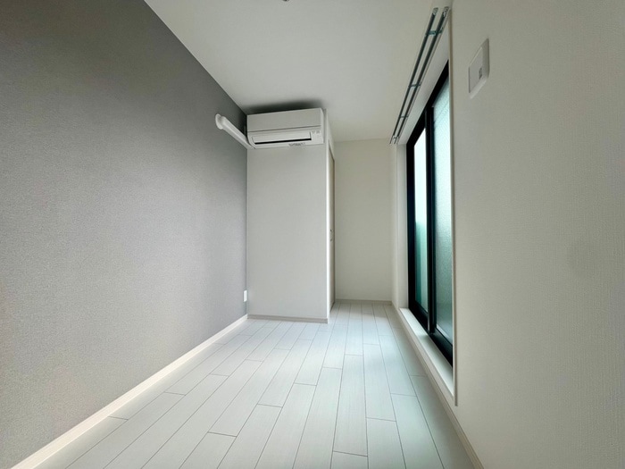 居室 Ｄ　ｐｏｒｔａ　ｇｌｓｉｎａ