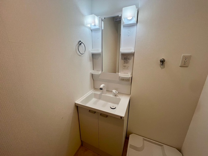 洗面 Ｄ　ｐｏｒｔａ　ｇｌｓｉｎａ