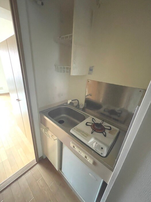 キッチン エスリード新大阪第８(608)