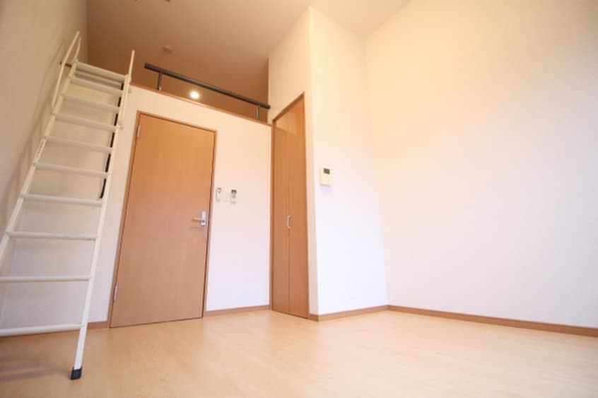 居室 stable三条大宮