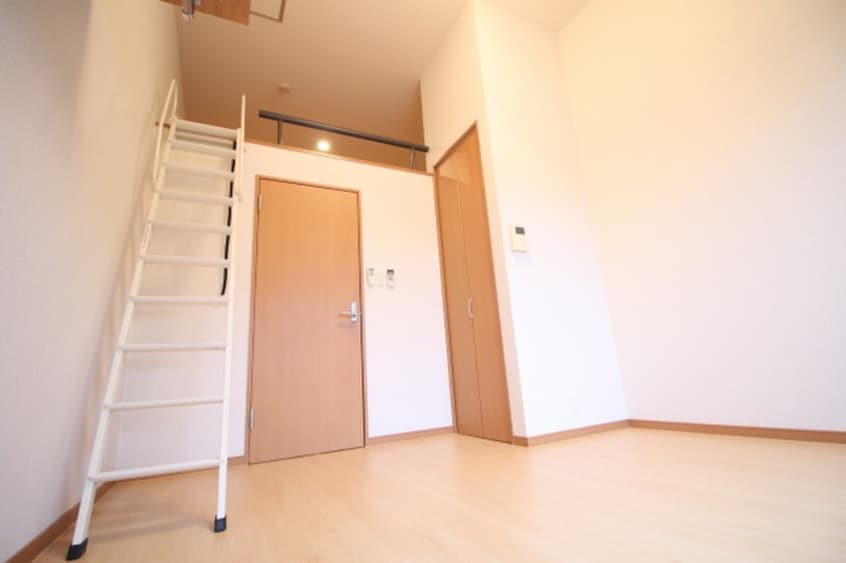 居室 stable三条大宮