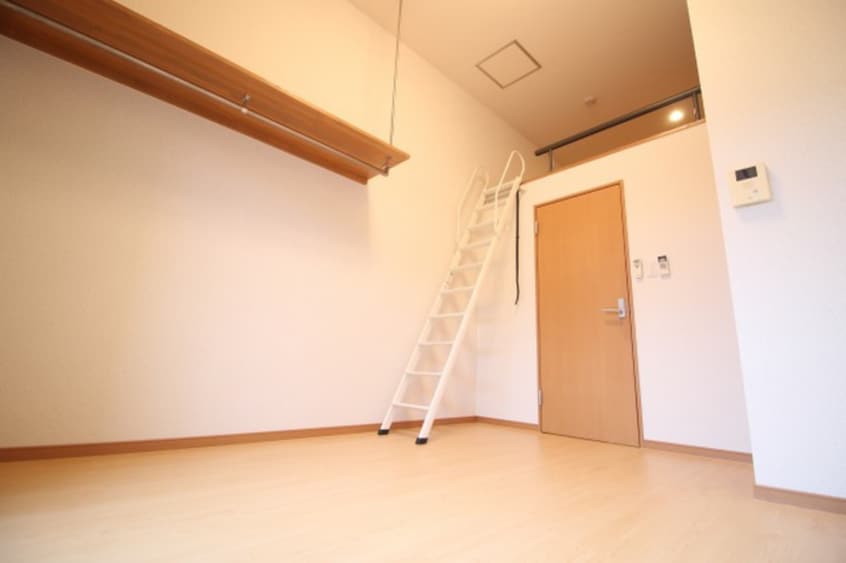 居室 stable三条大宮