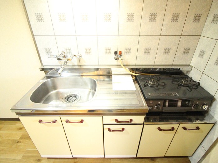 キッチン ラフォ－レ中之町