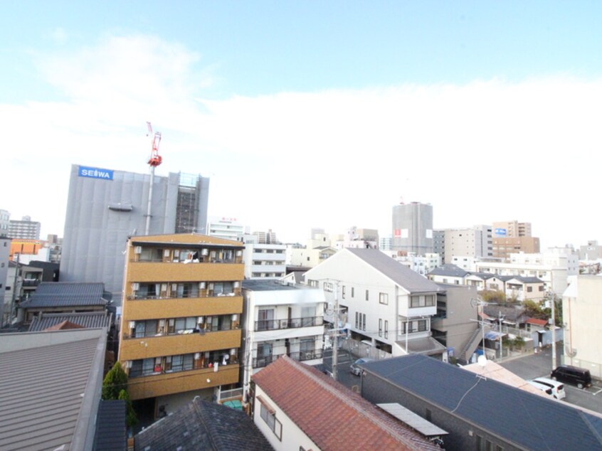 室内からの展望 ラフォ－レ中之町