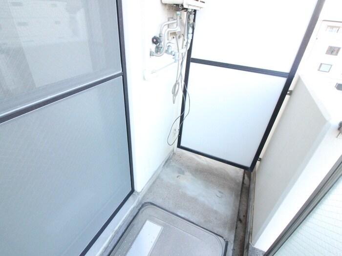 洗濯機置場 ラフォ－レ中之町