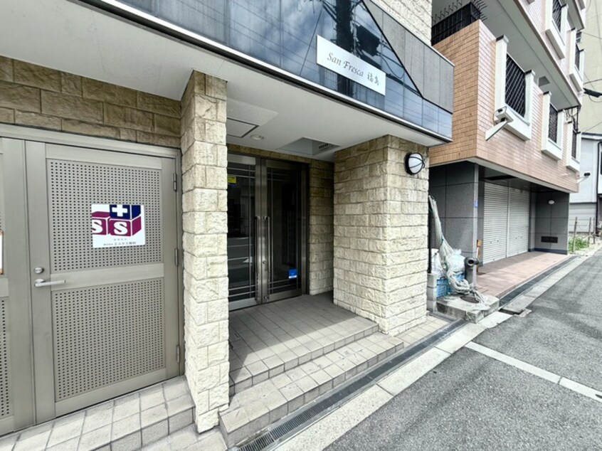 エントランス部分 サンフレスカ福島