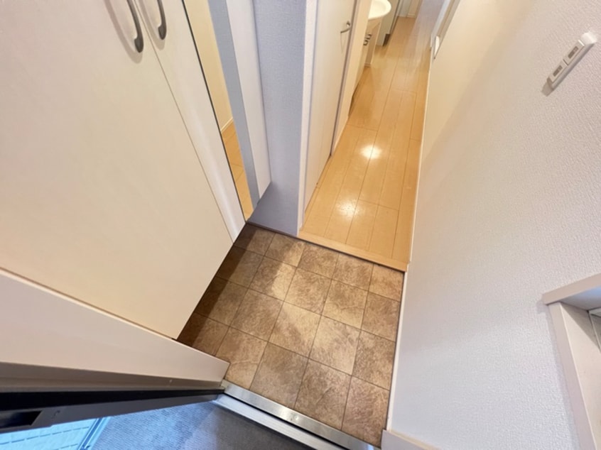 玄関 アルファオメガ