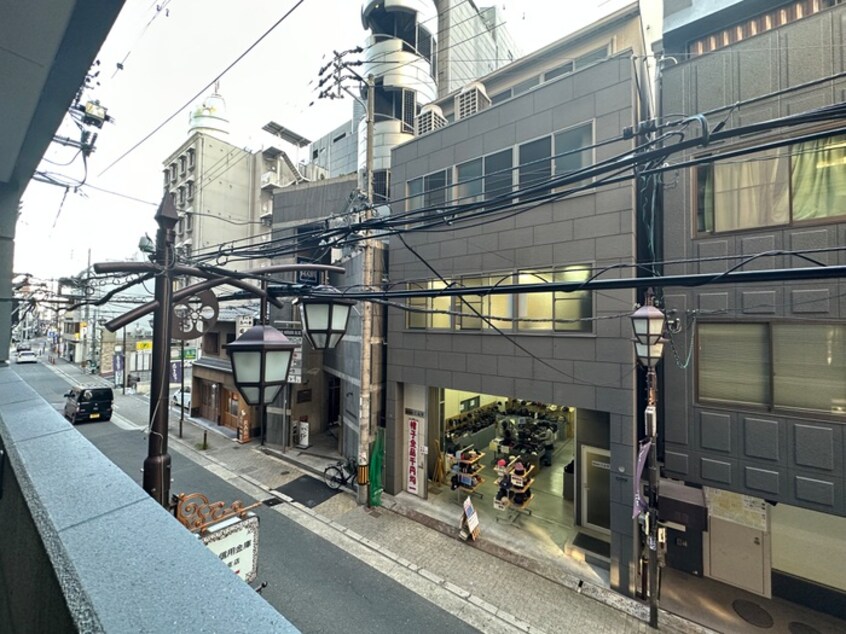 室内からの展望 エスリ－ド御堂筋梅田（３０１）