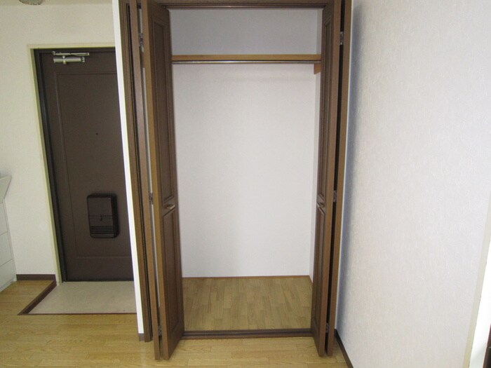 収納 プラットホーム沢良宜