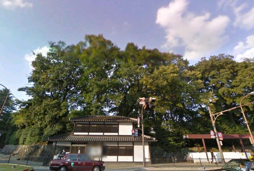 京都御所(公園)まで300m アビタ御所南
