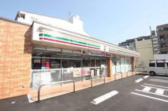 セブンイレブン大阪内代店(コンビニ)まで500m カトリエ－ム中島