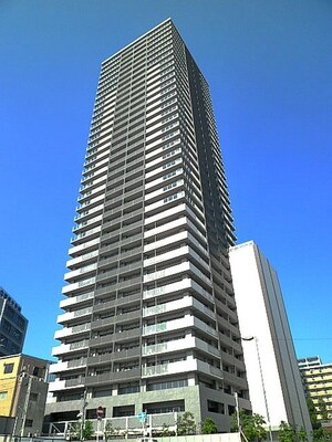 ローレルタワー梅田(3102)