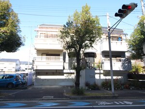 尼崎市武庫之荘９丁目貸家