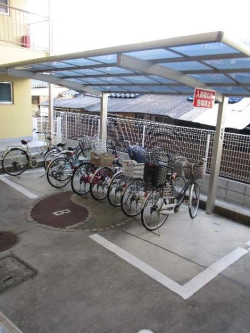 駐輪場 エトワールSEIWA