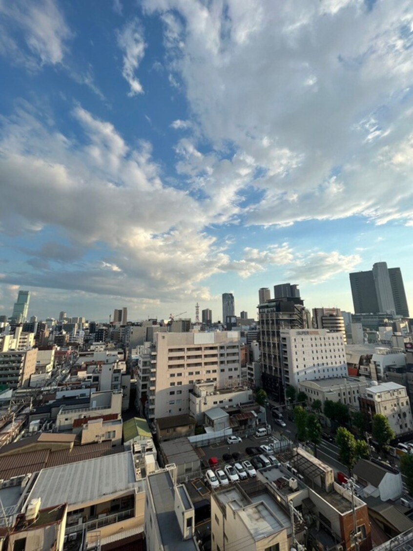 室内からの展望 Gramercy　Nipponbashi