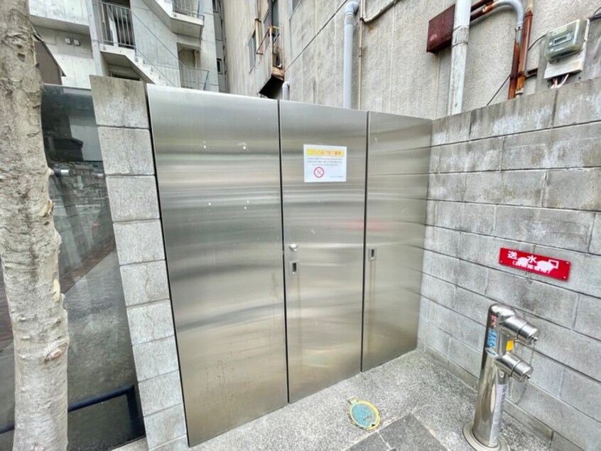 その他 ﾚｵﾝｺﾝﾌｫ-ﾄ弁天町（803）