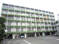 グランドハイツクモン南