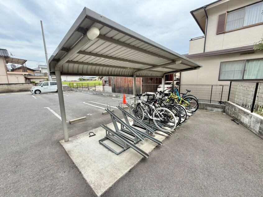 駐輪場 サジタリアス京田辺