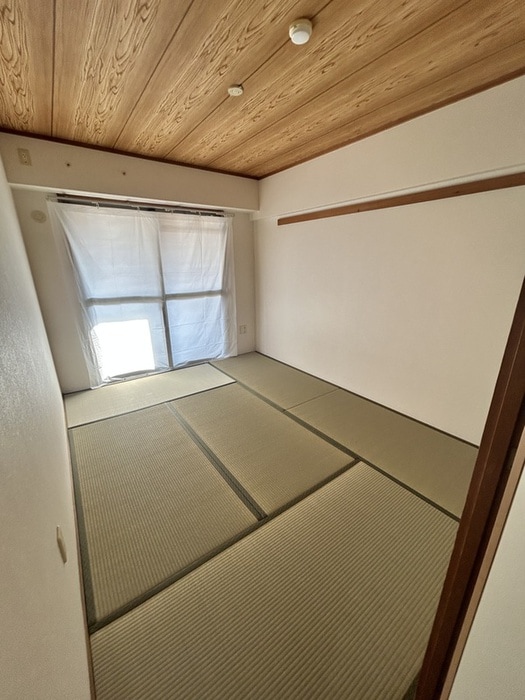 居室 ジュオン城東