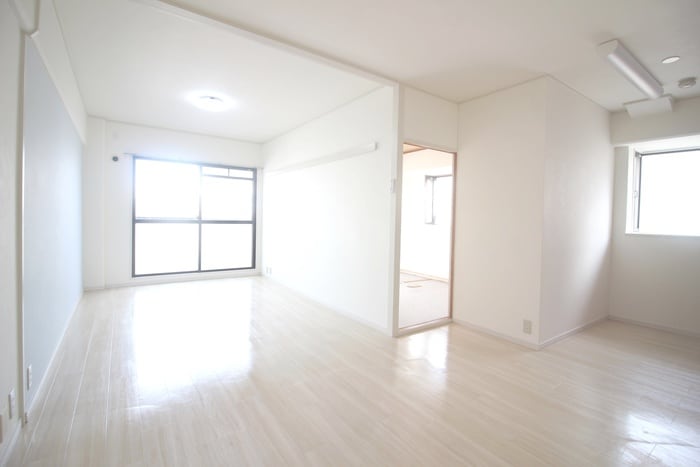 居室 ピルティ－本山