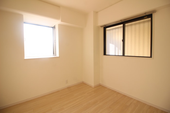 居室 ピルティ－本山