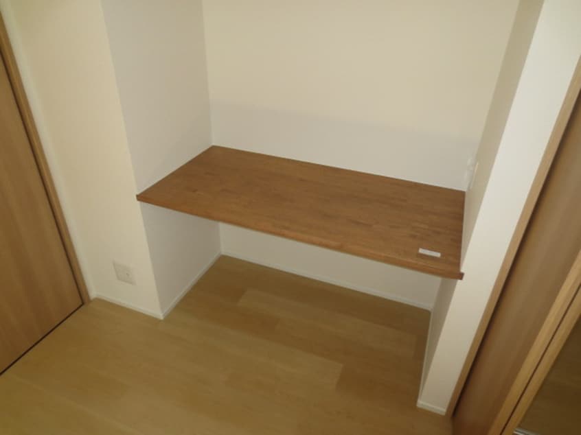 室内からの展望 Ｌａｃｉｎｅ　Ａｒｔ