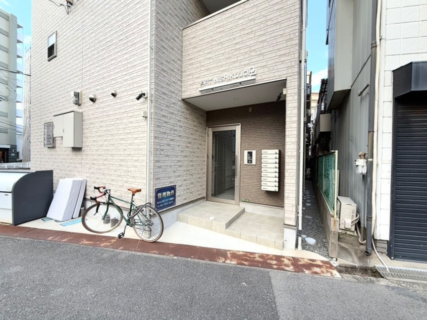 エントランス部分 アート西九条