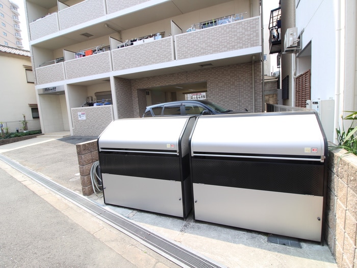 建物設備 フュ－チャ－野里