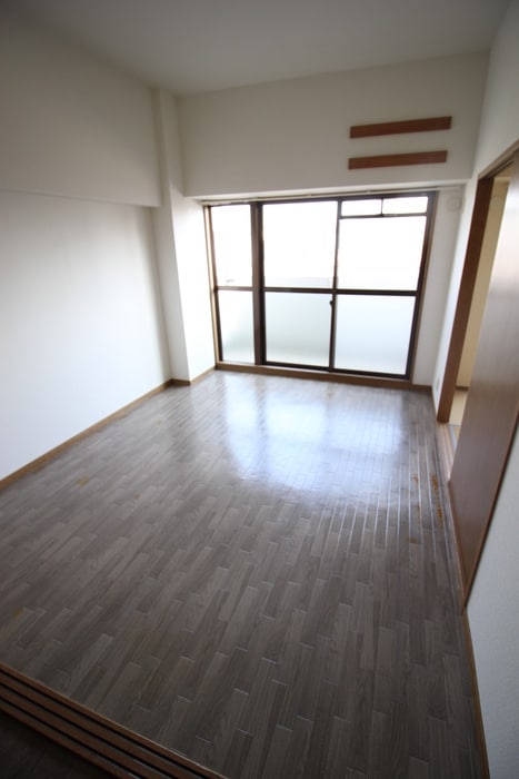 居室 ニュ－プリ－メル