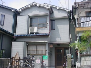 ポシェットハウス