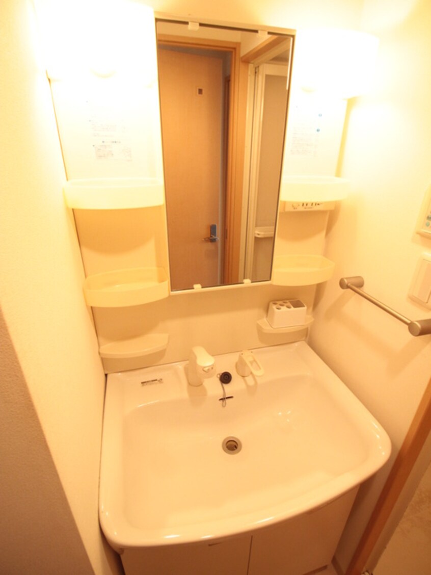 洗面 Gramercy Juso-higashi 1st